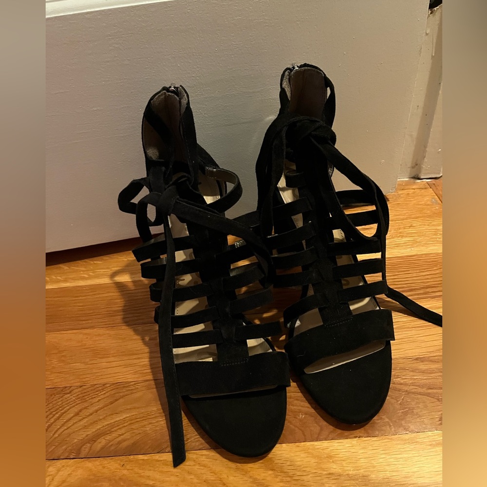 NWT Black Sam Edelman Heels